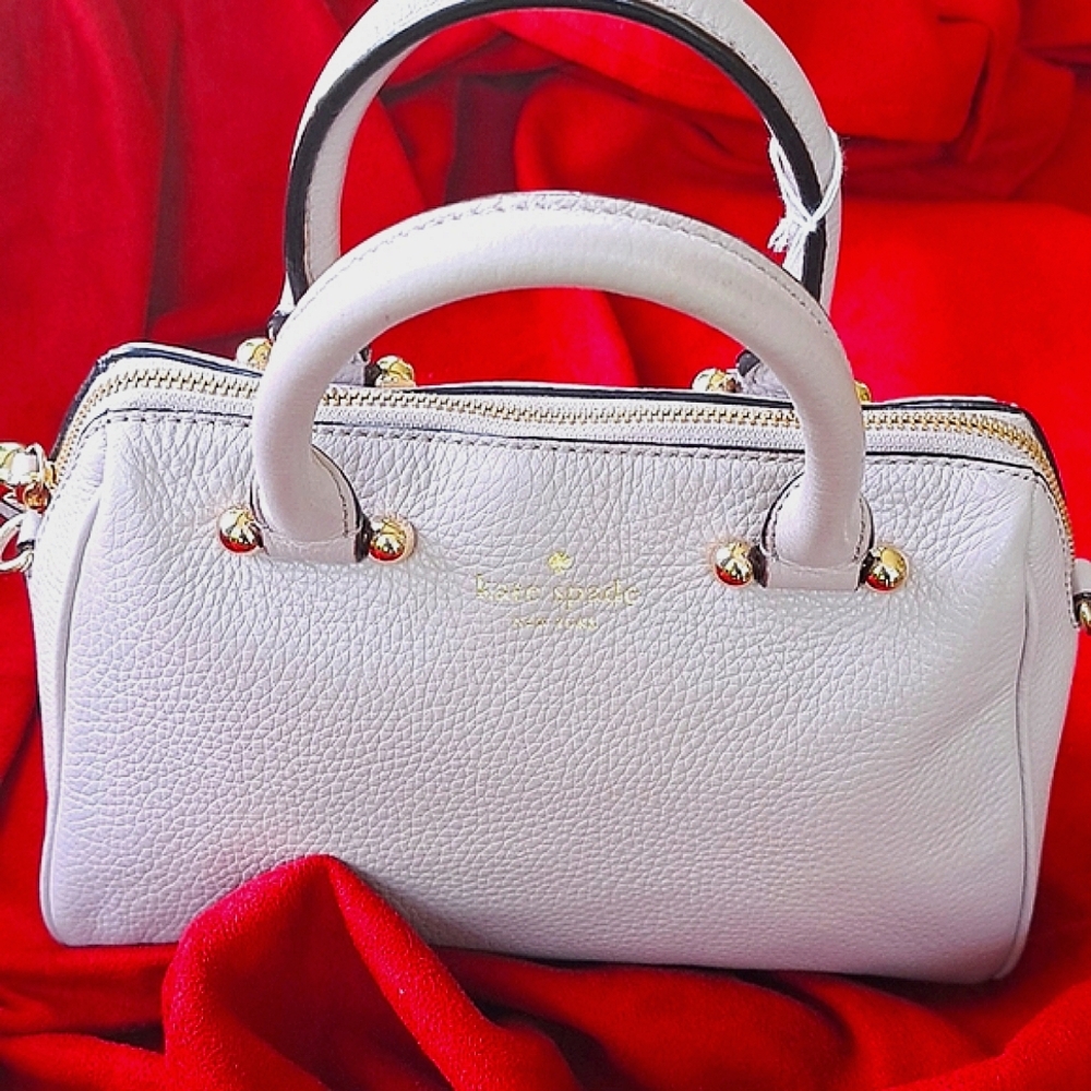 Kate Spade Leather Dove Gray, Gold Hardware NEW EXCELLENT CONDITION